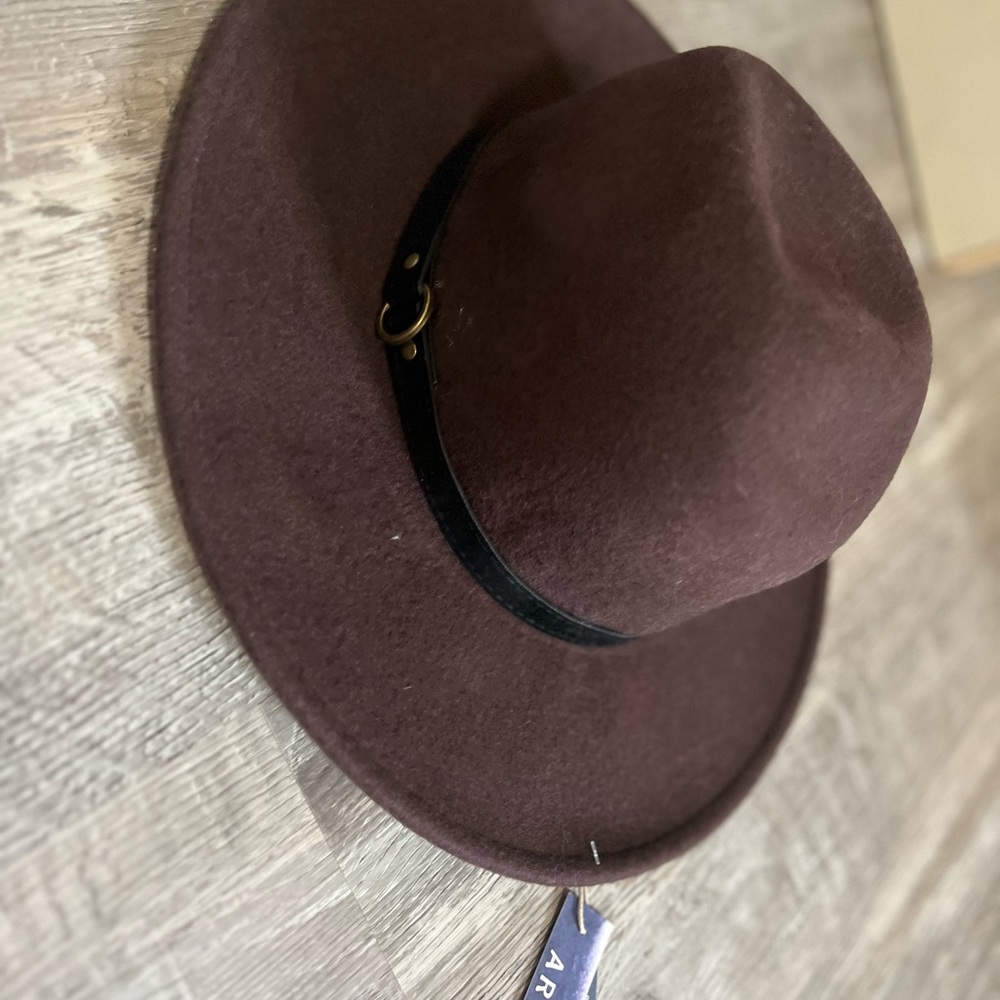 Wool Hat - Picture 3 of 4